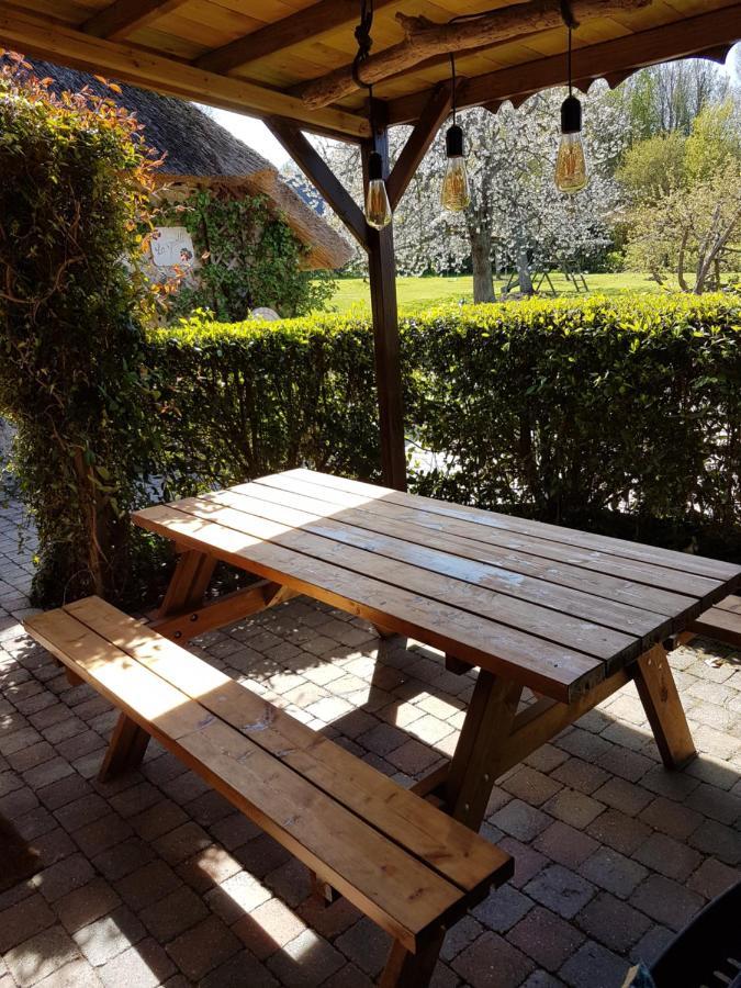 La Griotte & Spa&Piscine Pennedepie Luaran gambar