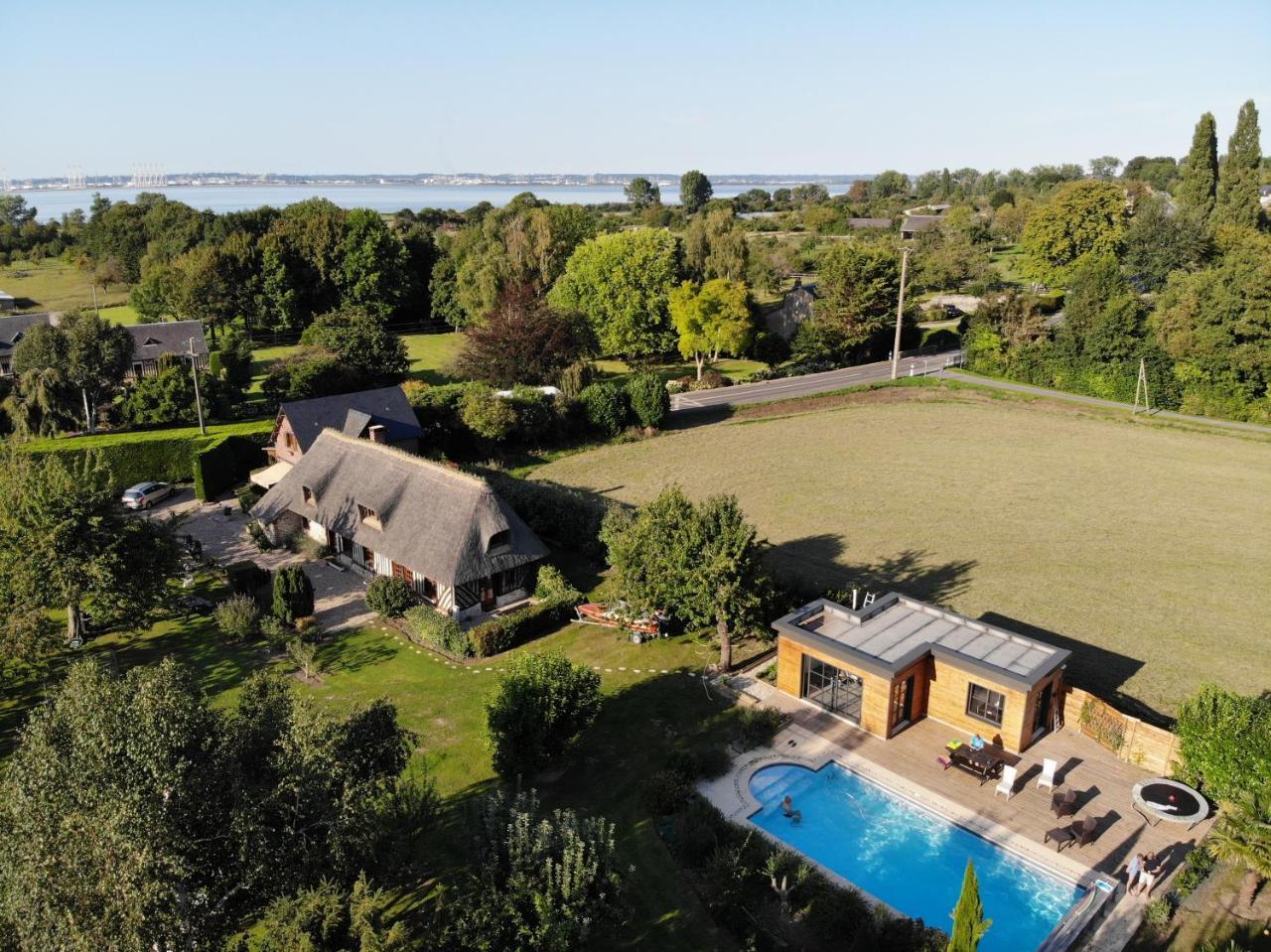 La Griotte & Spa&Piscine Pennedepie Luaran gambar
